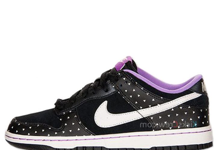 Nike Womens Dunk Low Skinny Black Laser Purple is the Ultimate Style Statement for Fashion Enthusiasts