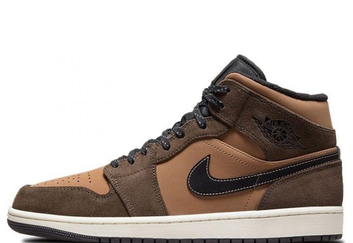 Air Jordan 1 Mid SE Dark Chocolate Takes Center Stage at New York Fashion Week